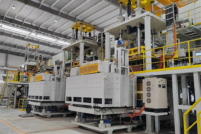 發展沿革和主要客戶